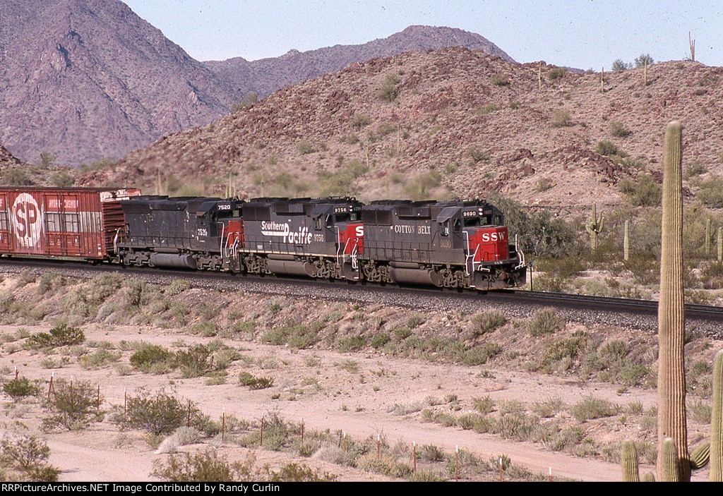 SSW 9690 near Shawmut